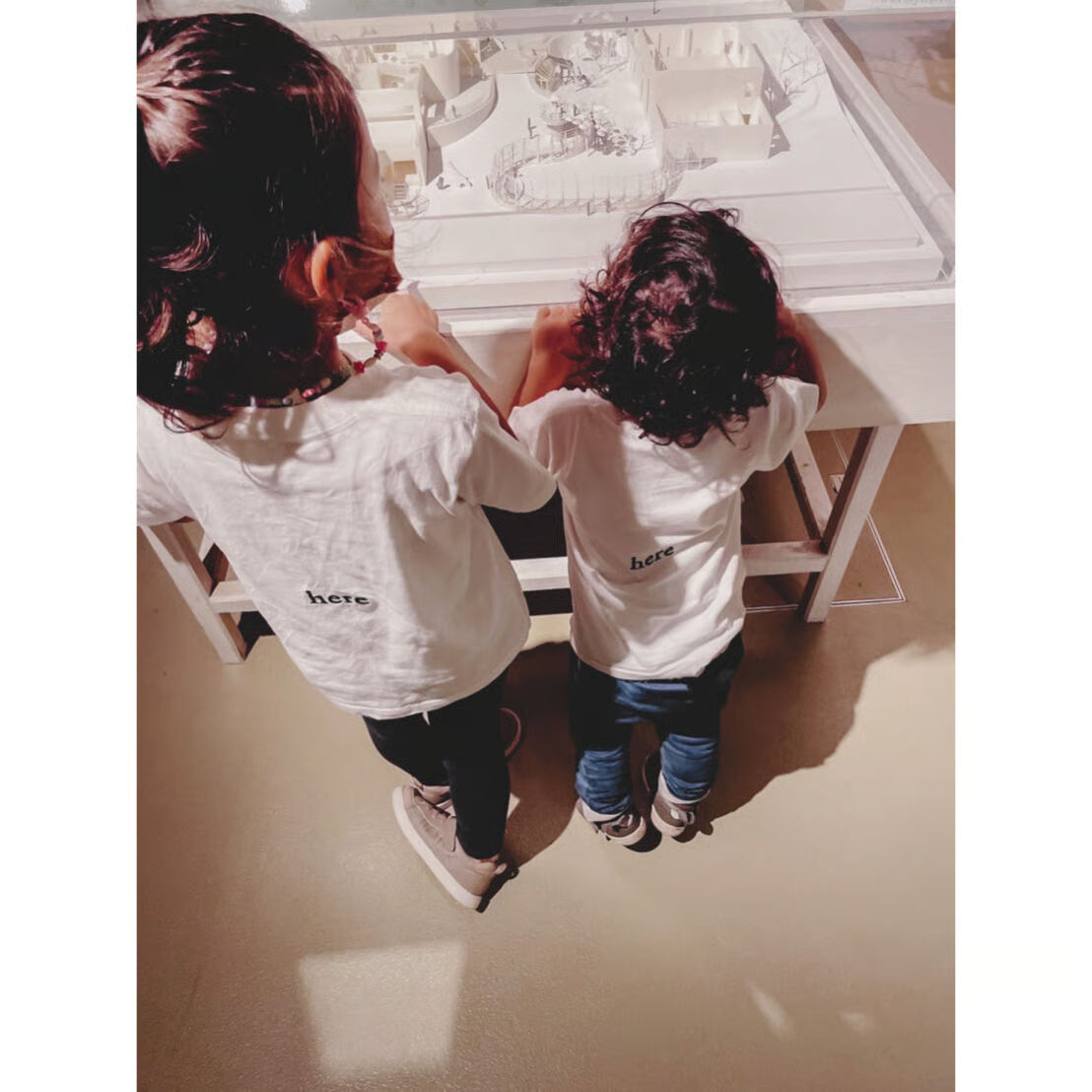 here T-shirt for Kids