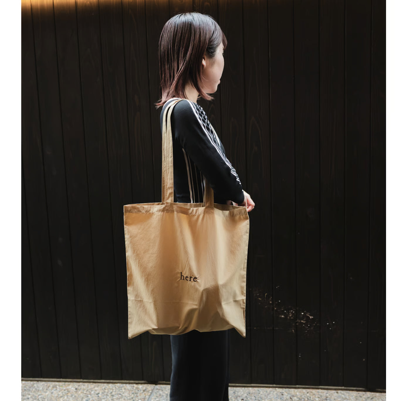 Nylon Tote bag(here logo embroidered)